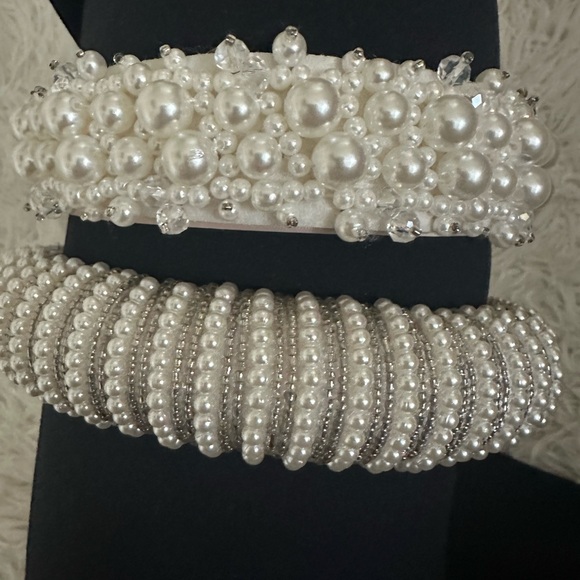 2 Pearl-Embellished Headbands - Picture 2 of 6